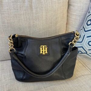 Tommy Hilfiger shoulder bag leather